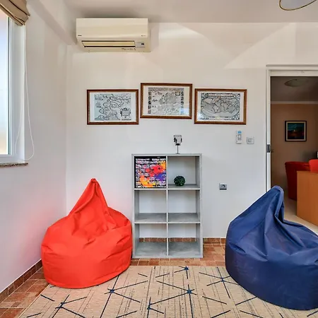 Teuta_commodious At The Apartmán Vodnjan